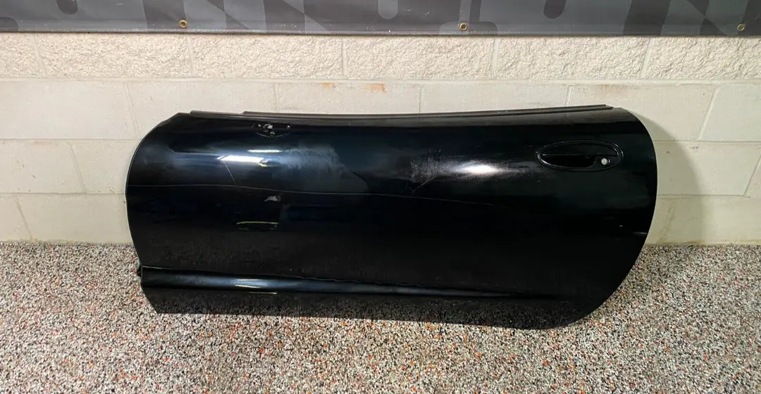2003 CORVETTE C5 Z06 OEM DRIVER LH DOOR LOADED WITH REGULATOR WIRING USED Pit Stop Auto