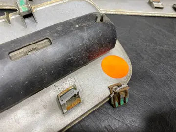 2009 PONTIAC G8 GT OEM HOOD VENT PAIR VENTS WITH DUCTS USED Pit Stop Auto