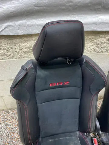 2018 SUBARU BRZ FRS 86 OEM FRONT SEAT PAIR DRIVER PASSENGER WITH SUEDE USED Pit Stop Auto