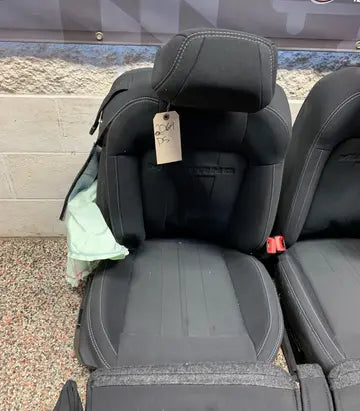 2017 MUSTANG GT OEM SEATS SEAT SET FRONT REAR CLOTH USED COMPLETE RESTOROD! Pit Stop Auto