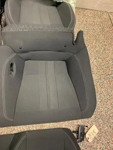 2017 MUSTANG GT OEM SEATS FRONT REAR CLOTH SET **SEE PICS** Pit Stop Auto