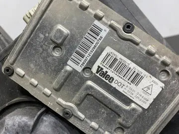 2006 CADILLAC CTSV CTS-V OEM DRIVER LH HEADLIGHT HEADLAMP ASSEMBLY USED Pit Stop Auto