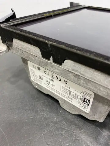 2019 DODGE CHALLENGER HELLCAT REDEYE OEM HEAD UNIT INFOTAINMENT SCREEN USED Pit Stop Auto