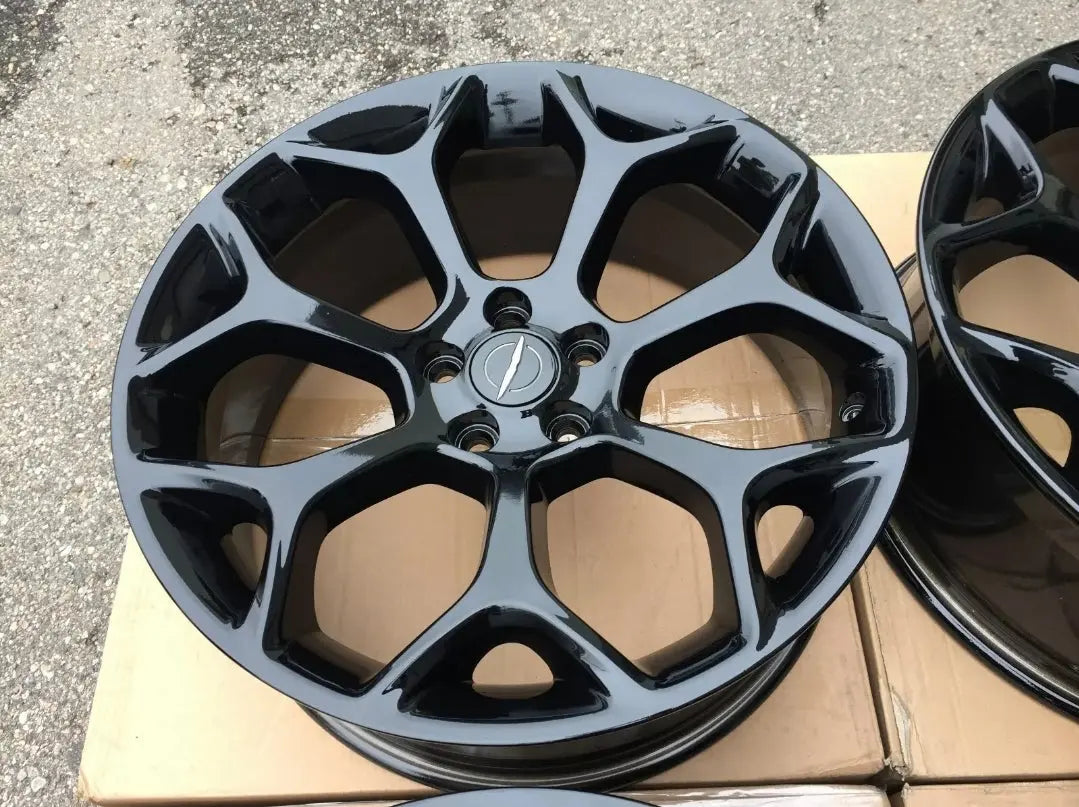 19" x 9"  5 x 115 bolt patern. Polished Alloy Factory OEM Wheel Rim 2015-2023 Chrysler 300 5PQ13AAAA Pit Stop Auto