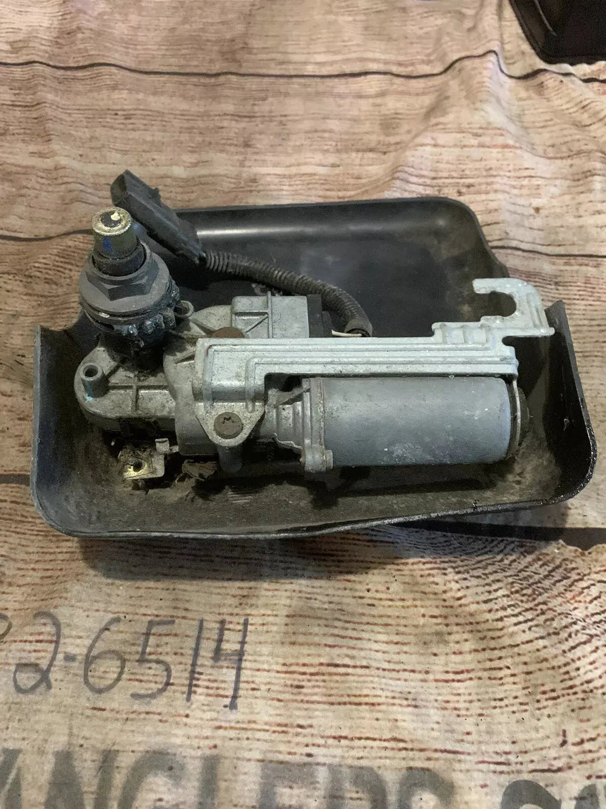 Jeep Wrangler TJ 1997 - 2002 OEM Hard Top HARDTOP Rear Wiper Motor & Cover Pit Stop Auto