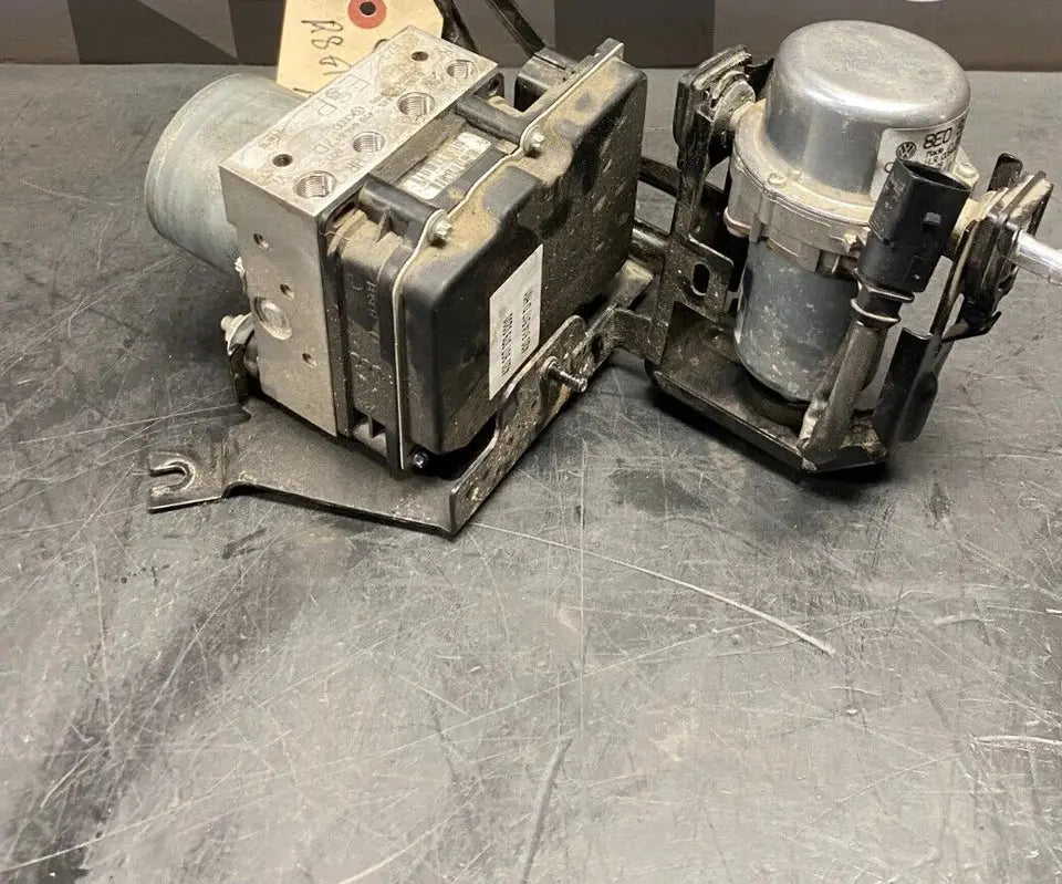 2012 AUDI R8 GT V10 OEM ABS ANTI LOCK BRAKE UNIT USED Pit Stop Auto