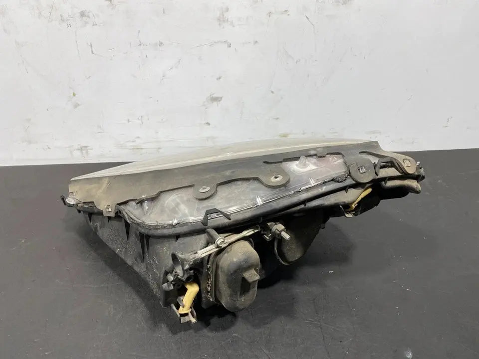 2007 CORVETTE C6 OEM PASSENGER RH HEADLIGHT HEAD LAMP USED Pit Stop Auto