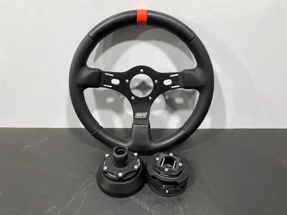 2011 CORVETTE GRANDSPORT MOTION RACEWORKS NRG RELEASE HUB SET COMBO USED Pit Stop Auto